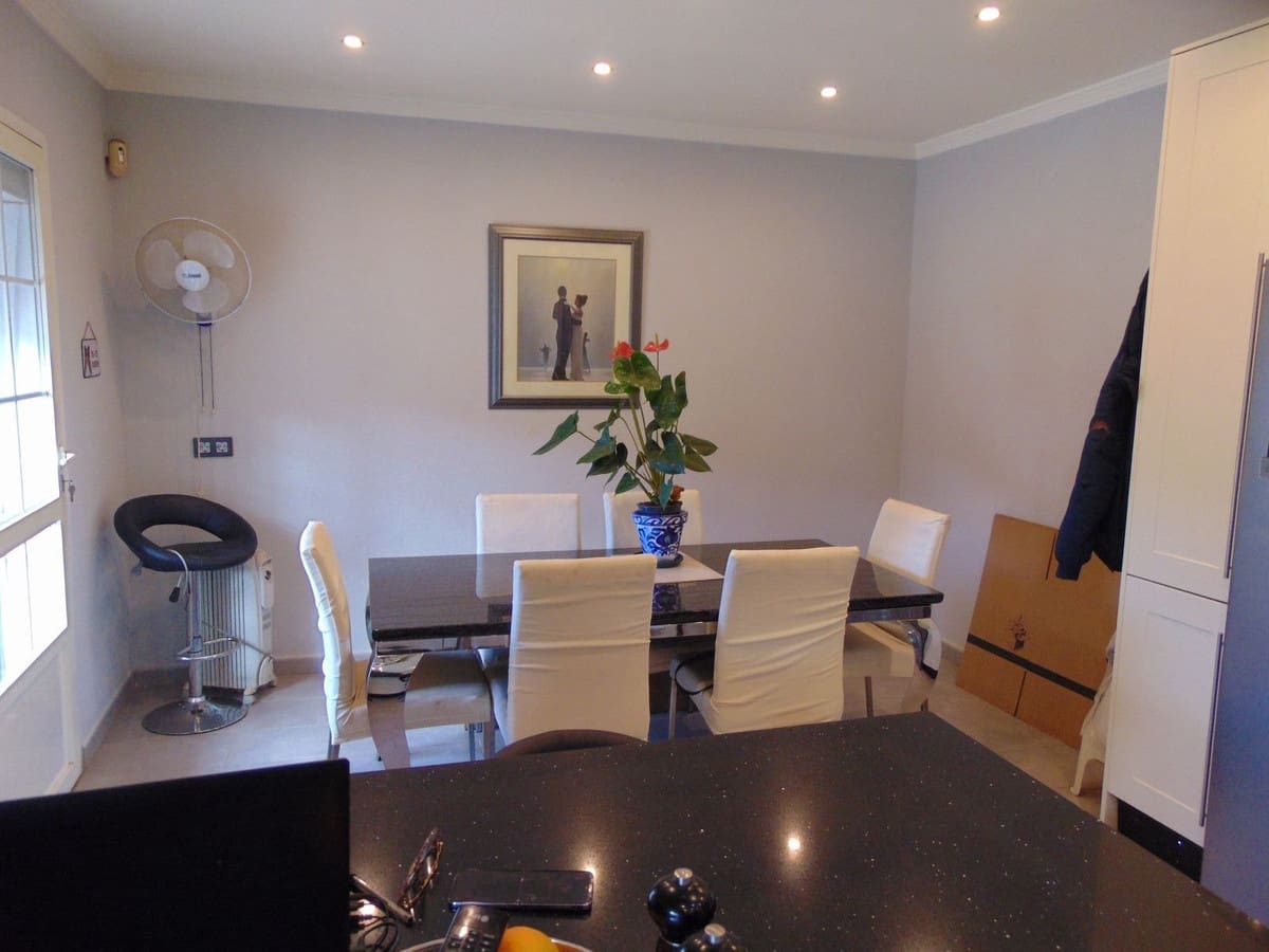 5 slaapkamer Commercieel te koop in Alhaurin el Grande met zwembad garage - € 850.000 (Ref: 8780572)