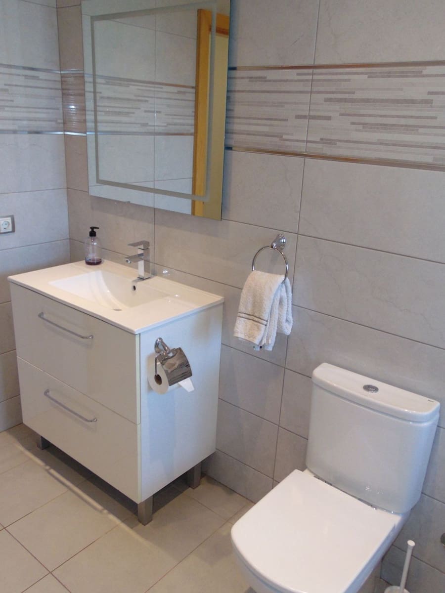 5 slaapkamer Commercieel te koop in Alhaurin el Grande met zwembad garage - € 850.000 (Ref: 8780572)