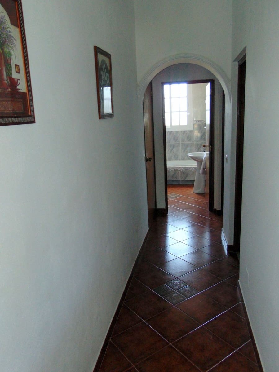 5 slaapkamer Commercieel te koop in Alhaurin el Grande met zwembad garage - € 850.000 (Ref: 8780572)