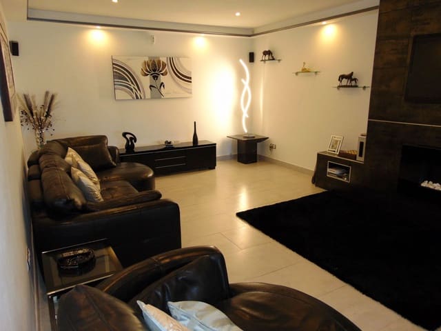 5 sypialnia Finka/Dom wiejski na sprzedaż w Alhaurín el Grande z basenem garażem - 850 000 € (Ref: 8780573)