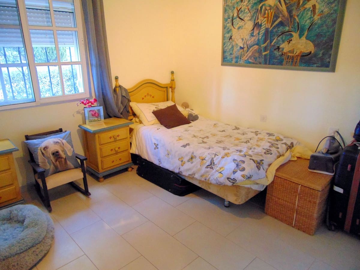 5 sypialnia Finka/Dom wiejski na sprzedaż w Alhaurin el Grande z basenem garażem - 850 000 € (Ref: 8780573)