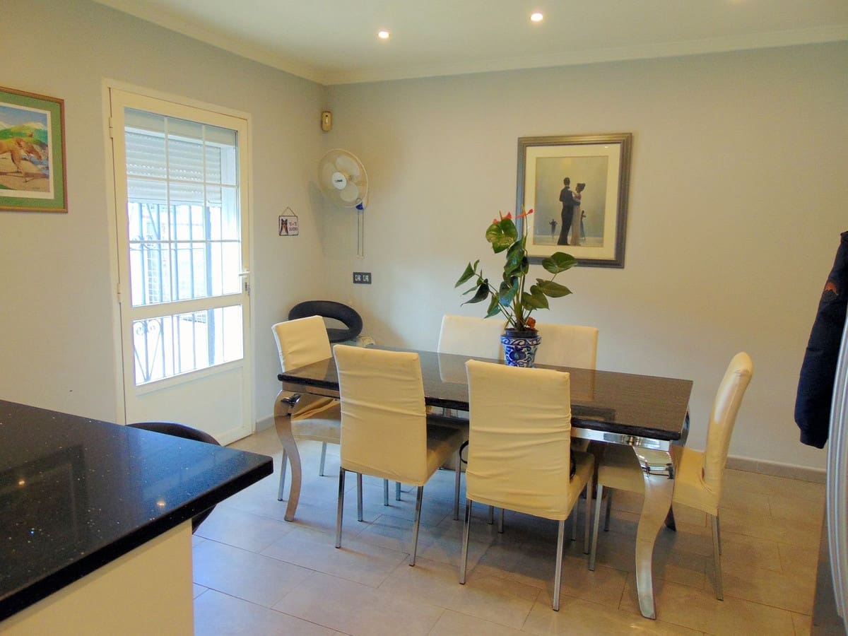 5 soverom Finca/Herregård til salgs i Alhaurin el Grande med svømmebasseng garasje - € 850 000 (Ref: 8780573)