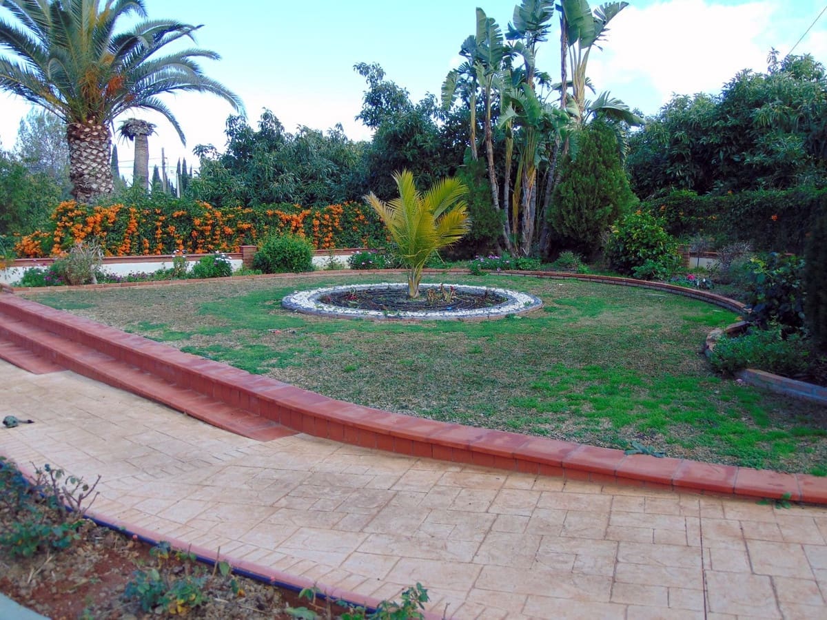 5 soverom Finca/Herregård til salgs i Alhaurin el Grande med svømmebasseng garasje - € 850 000 (Ref: 8780573)