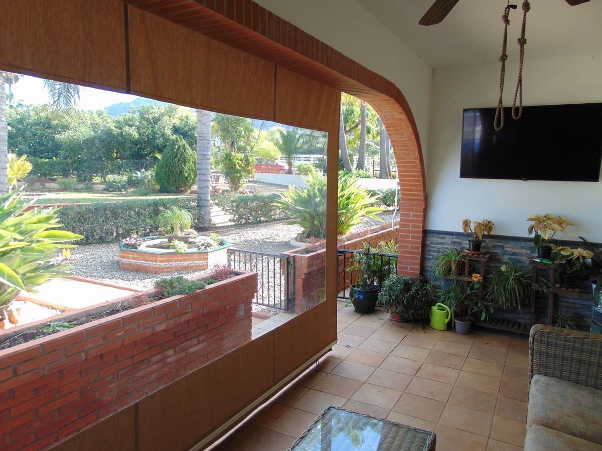 Finca/Casa Rural de 5 habitaciones en Alhaurín el Grande en venta con piscina garaje - 850.000 € (Ref: 8780573)