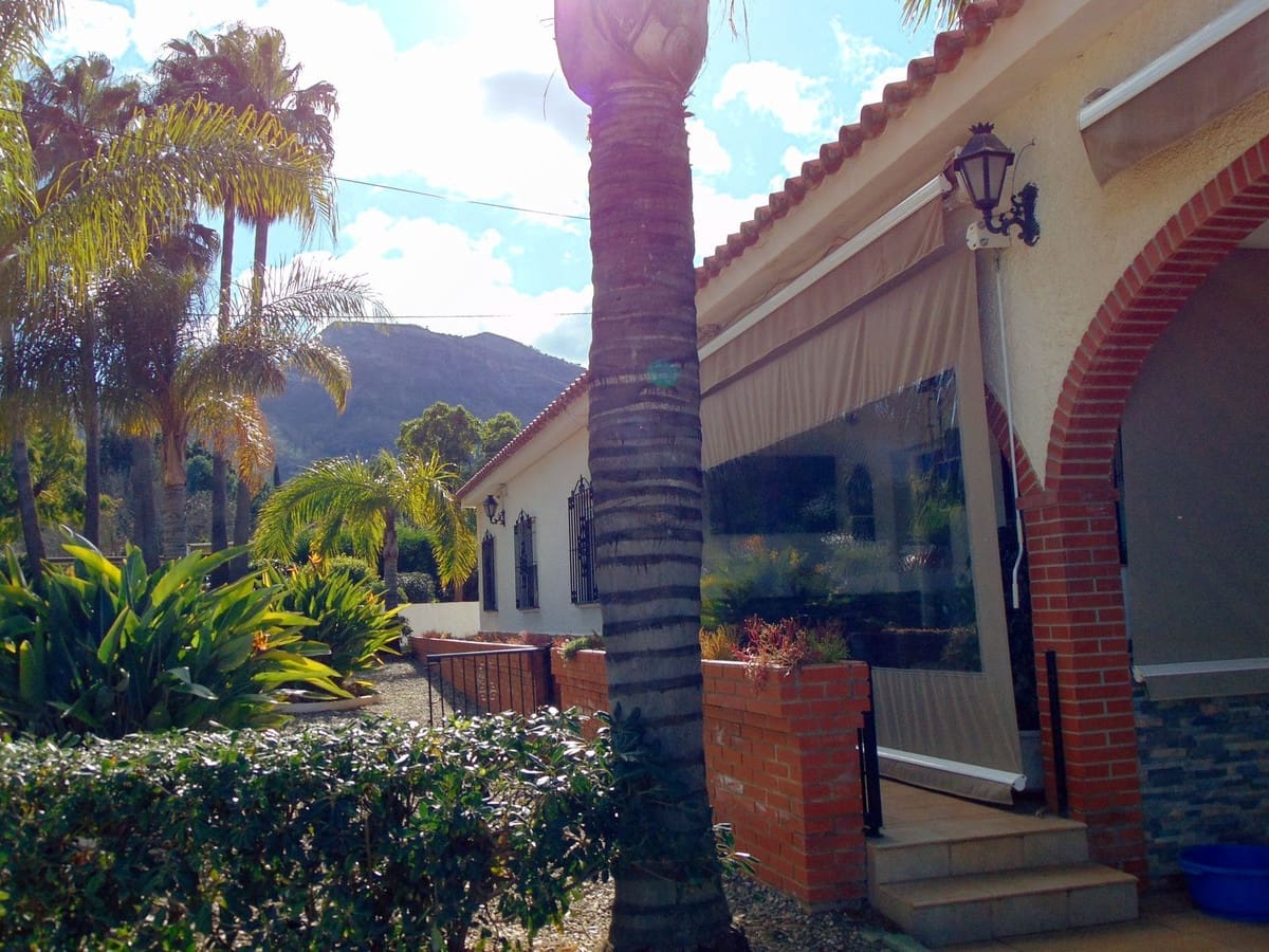 Finca/Casa Rural de 5 habitaciones en Alhaurín el Grande en venta con piscina garaje - 850.000 € (Ref: 8780573)