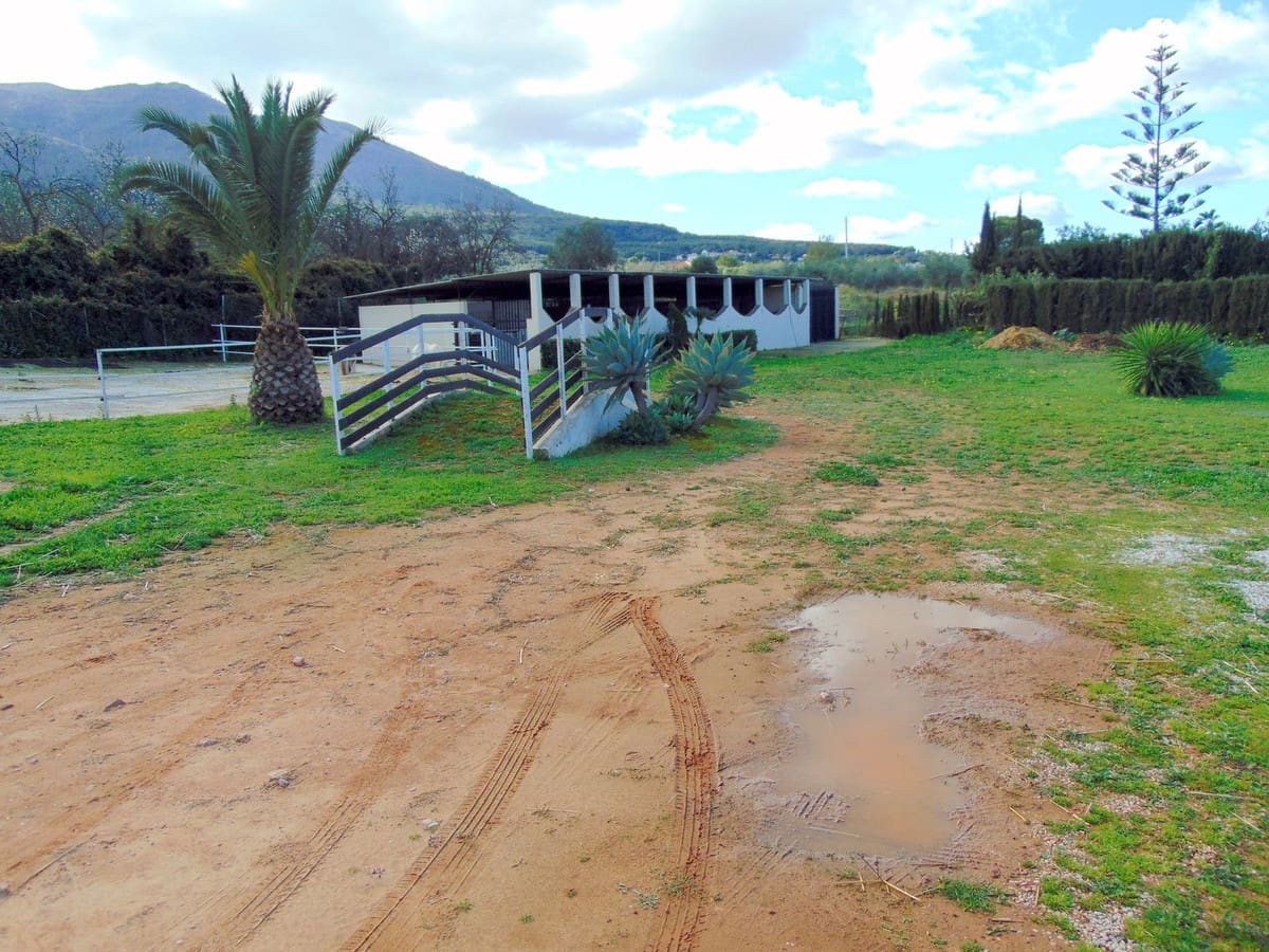 Finca/Casa Rural de 5 habitaciones en Alhaurín el Grande en venta con piscina garaje - 850.000 € (Ref: 8780573)