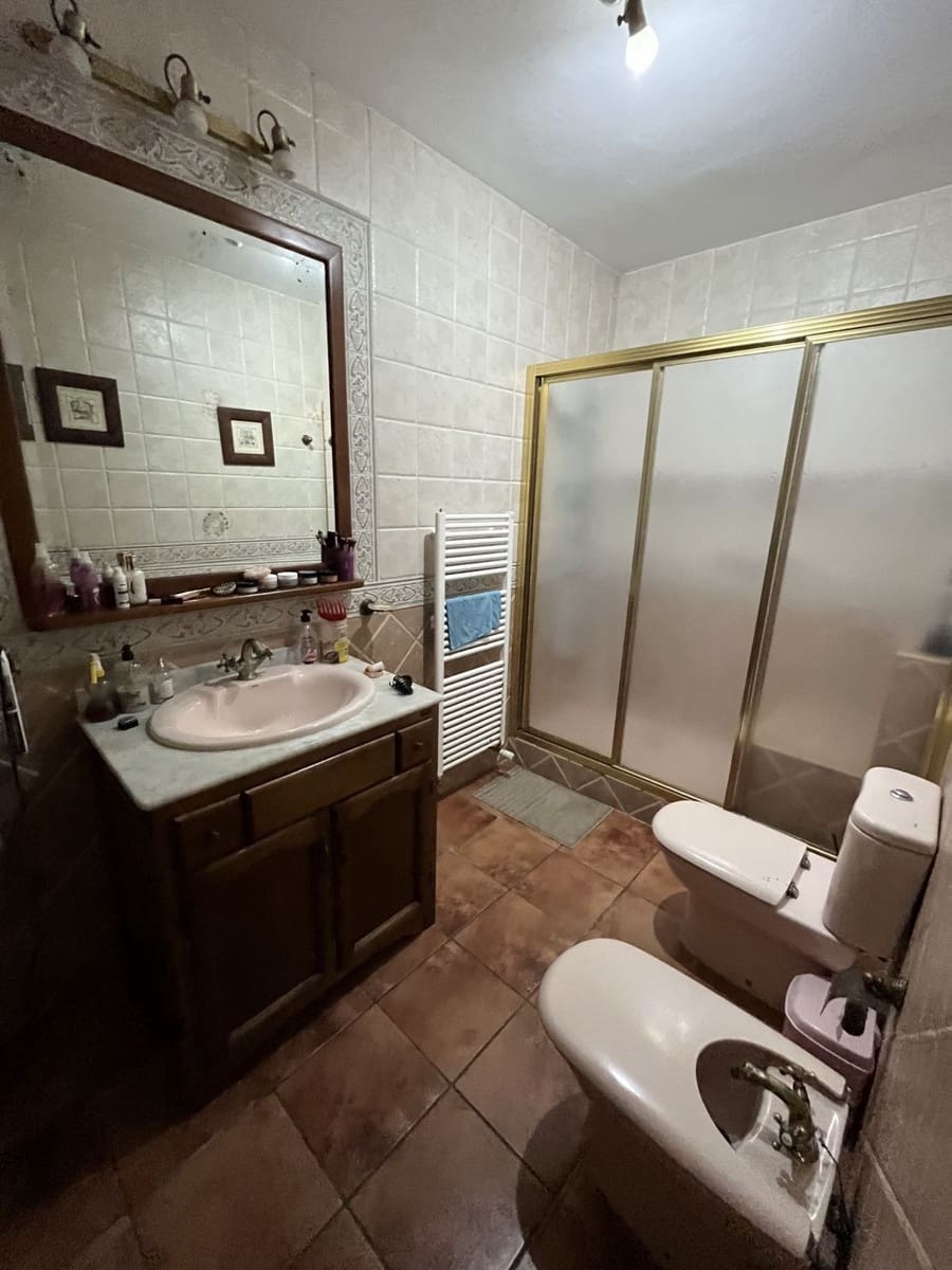 6 soverom Kommersiell til salgs i Antequera med svømmebasseng garasje - € 430 000 (Ref: 8846629)