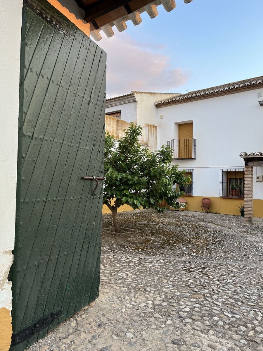 6 soverom Kommersiell til salgs i Antequera med svømmebasseng garasje - € 430 000 (Ref: 8846630)