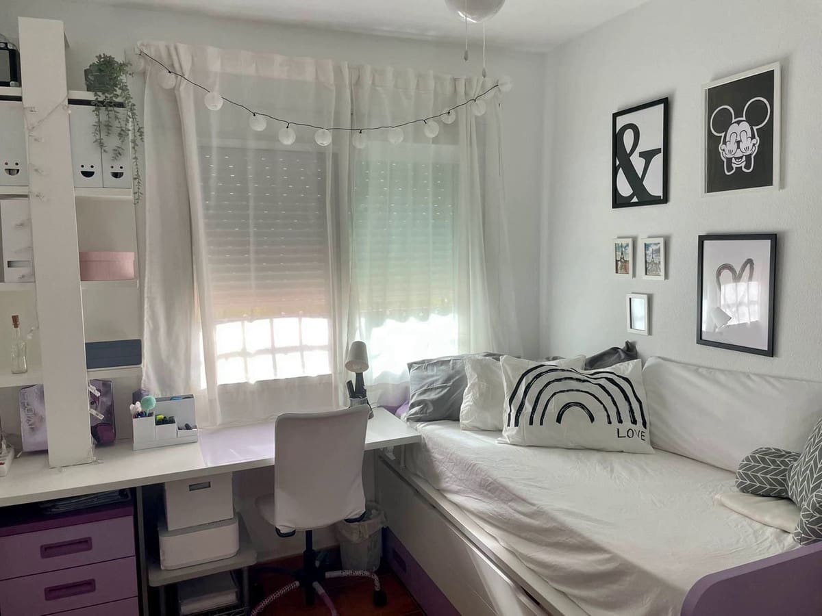 3 soverom Kjedet enebolig til salgs i Estacion de Cartama med svømmebasseng garasje - € 405 000 (Ref: 8866341)