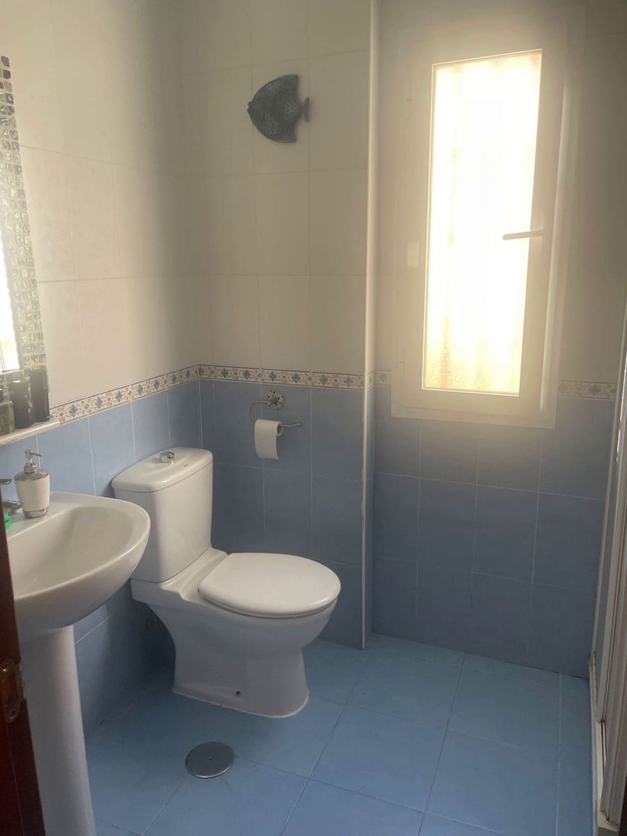 3 soverom Kjedet enebolig til salgs i Estacion de Cartama med svømmebasseng garasje - € 405 000 (Ref: 8866341)