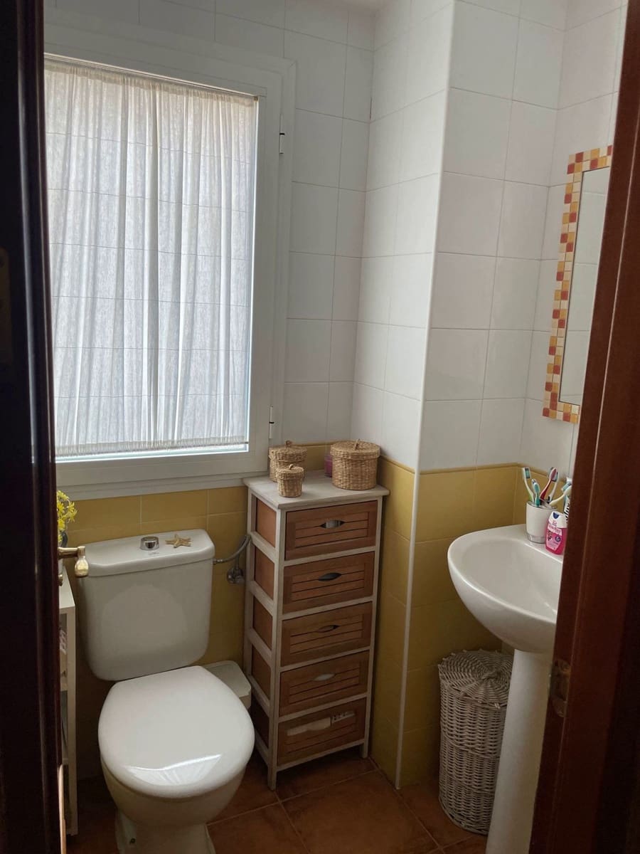 3 soverom Kjedet enebolig til salgs i Estacion de Cartama med svømmebasseng garasje - € 405 000 (Ref: 8866341)