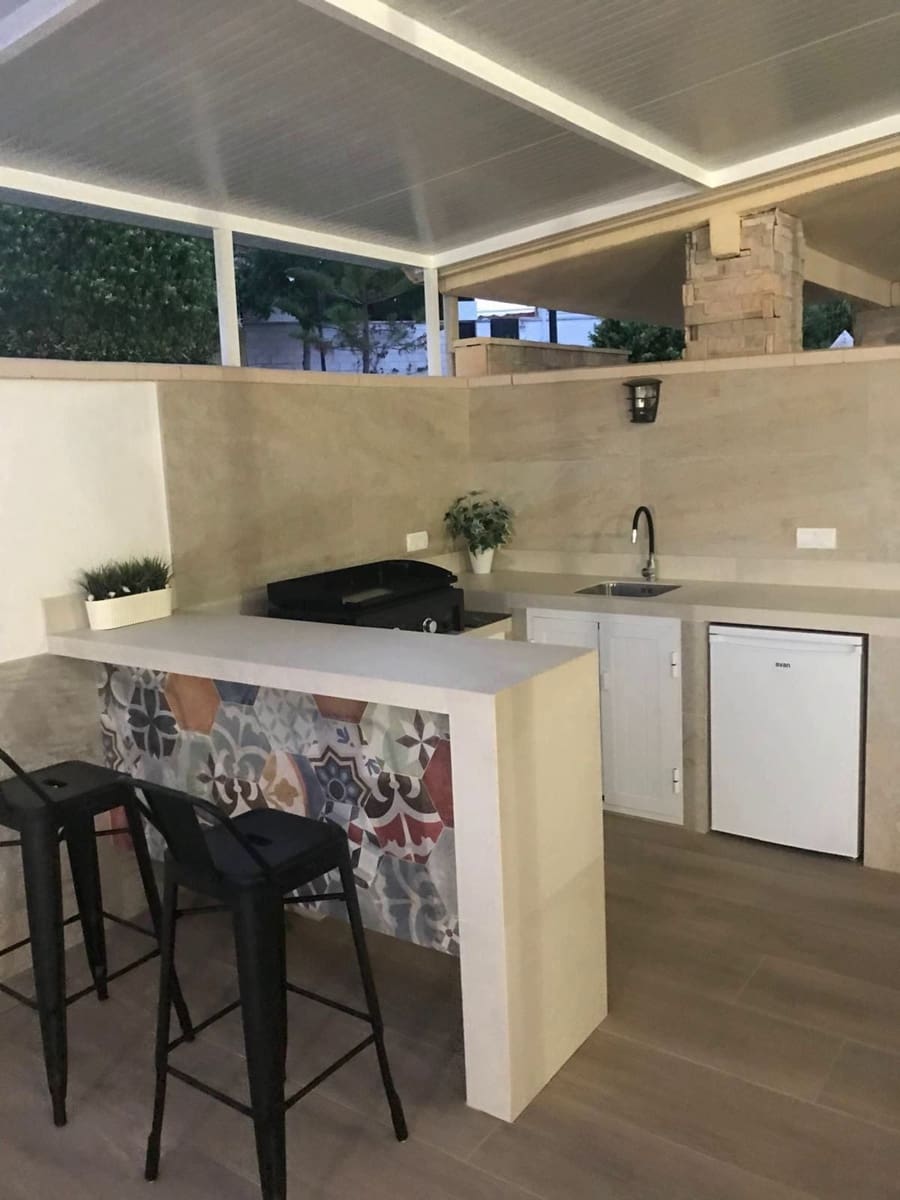 3 soverom Kjedet enebolig til salgs i Estacion de Cartama med svømmebasseng garasje - € 405 000 (Ref: 8866341)