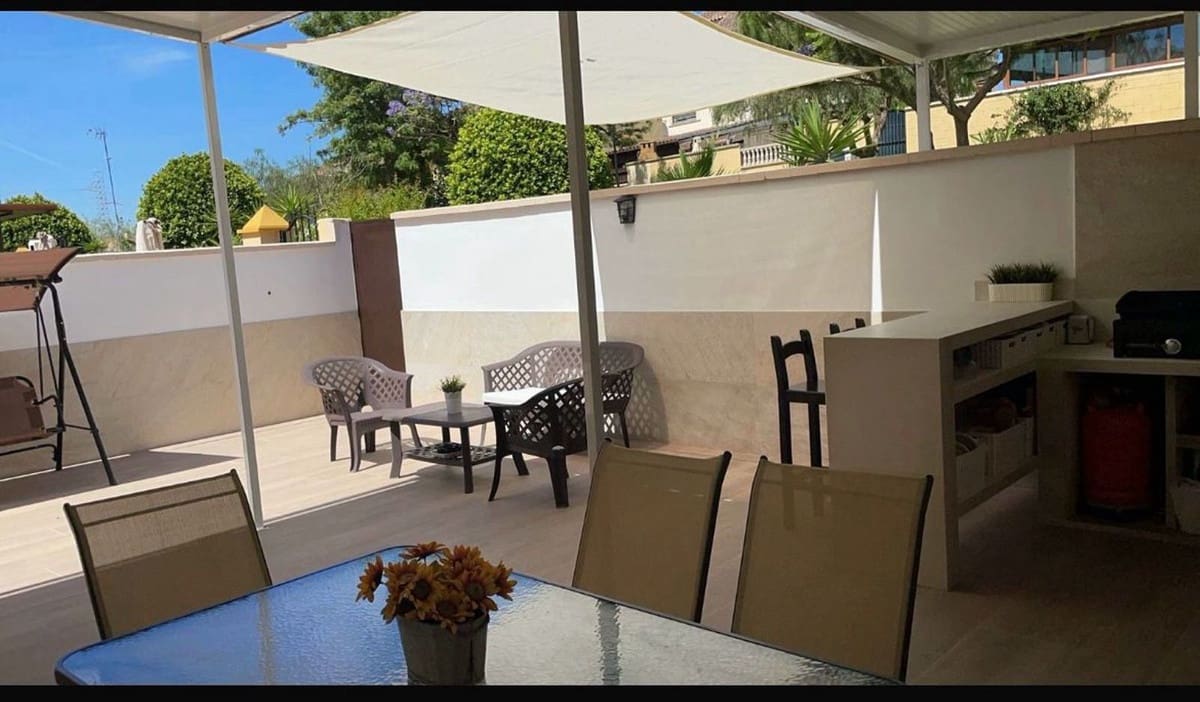 3 camera da letto Villetta Bifamiliare in vendita in Estacion de Cartama con piscina garage - 405.000 € (Rif: 8866341)