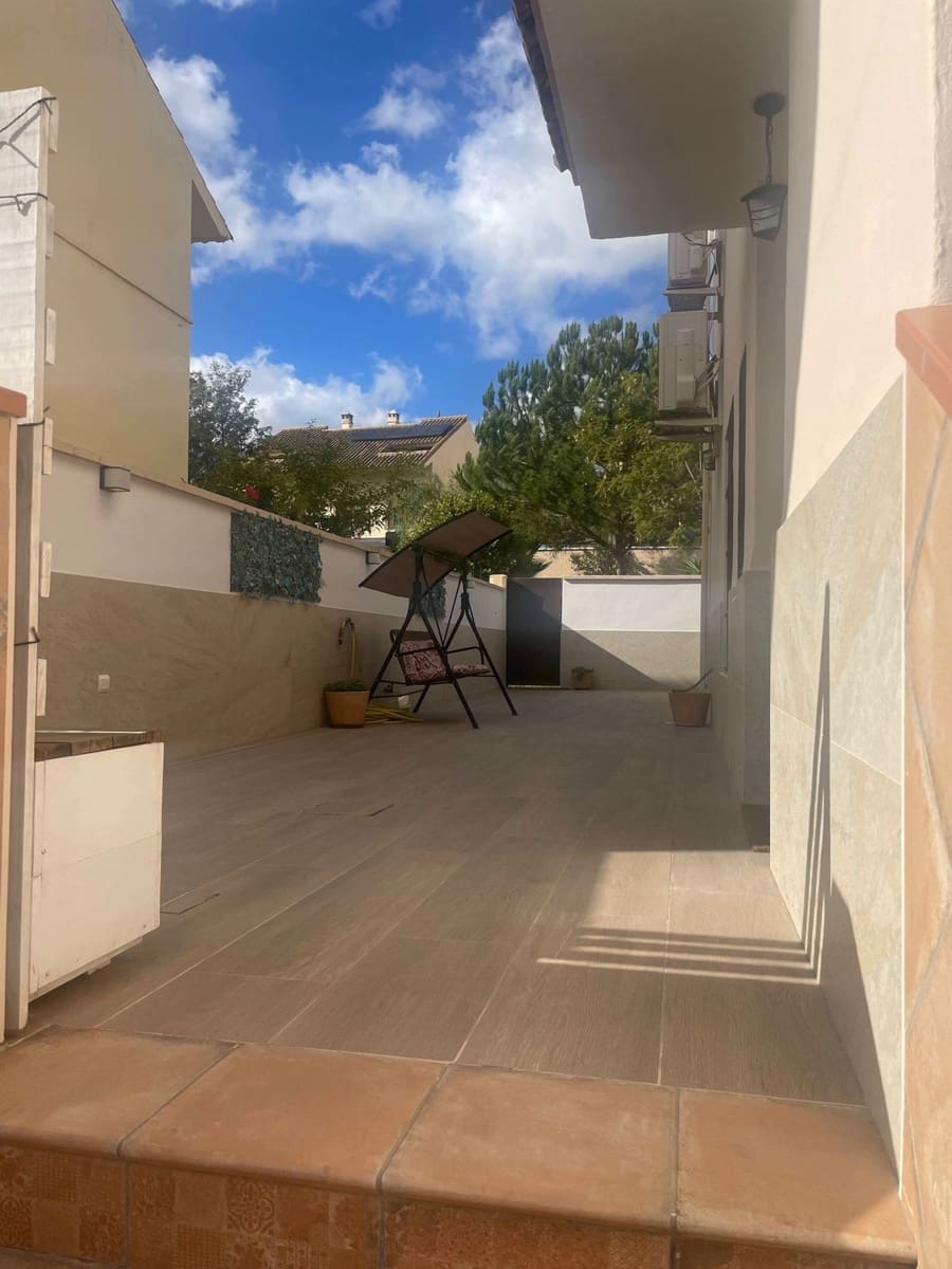 3 camera da letto Villetta Bifamiliare in vendita in Estacion de Cartama con piscina garage - 405.000 € (Rif: 8866341)