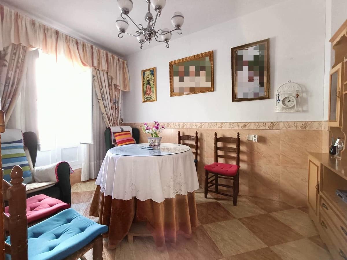 5 soveværelse Byhus til salg i Monda - € 280.000 (Ref: 8866342)