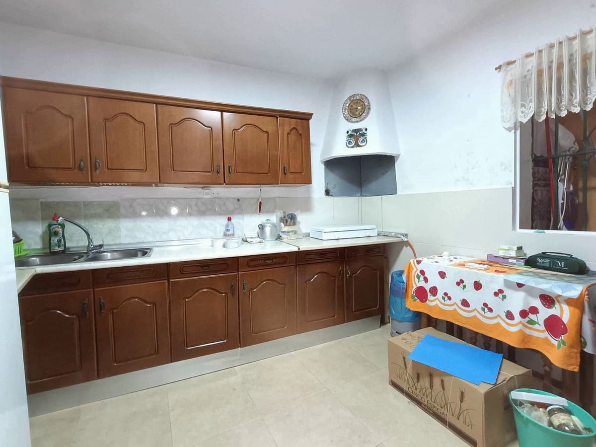 5 soveværelse Byhus til salg i Monda - € 280.000 (Ref: 8866342)