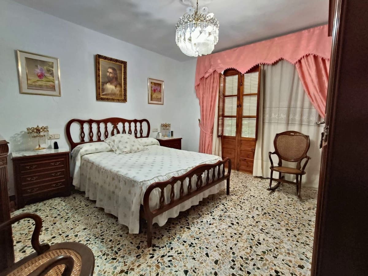 5 soveværelse Byhus til salg i Monda - € 280.000 (Ref: 8866342)