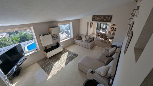 2 sypialnia Willa na sprzedaż w Cerros del Águila, Mijas z basenem garażem - 525 000 € (Ref: 8868177)