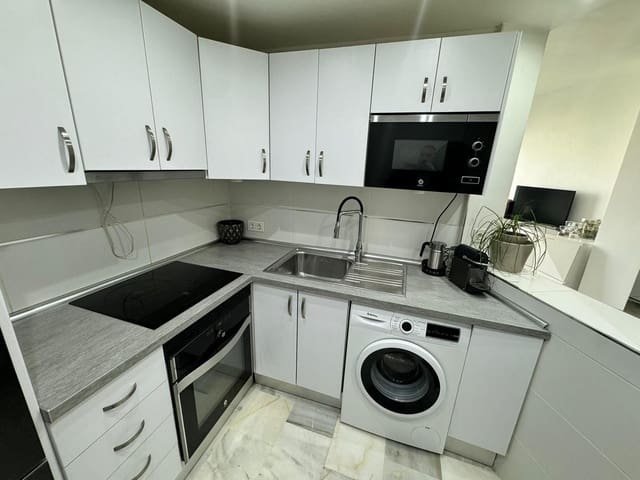 Apartamento de 1 habitación en Mijas Golf, Mijas en venta con piscina garaje - 220.000 € (Ref: 8868327)