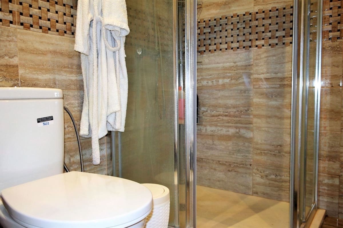 3 bedroom Villa for sale in Cerro del Aguila with pool - € 655,000 (Ref: 8868329)