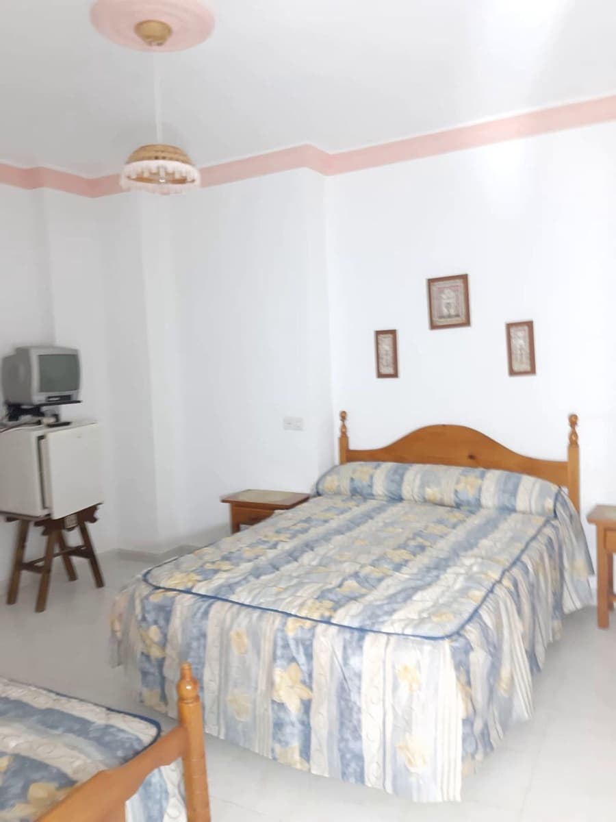 22 soveværelse Hotel til salg i Tolox med garage - € 569.000 (Ref: 8873587)