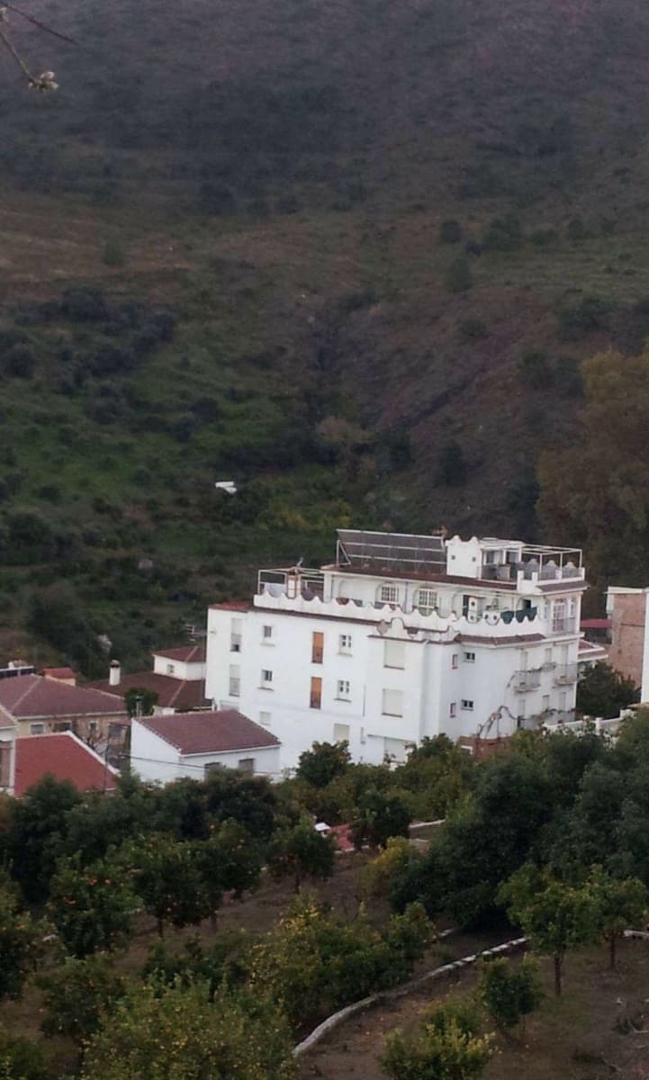 22 soveværelse Hotel til salg i Tolox med garage - € 569.000 (Ref: 8873587)