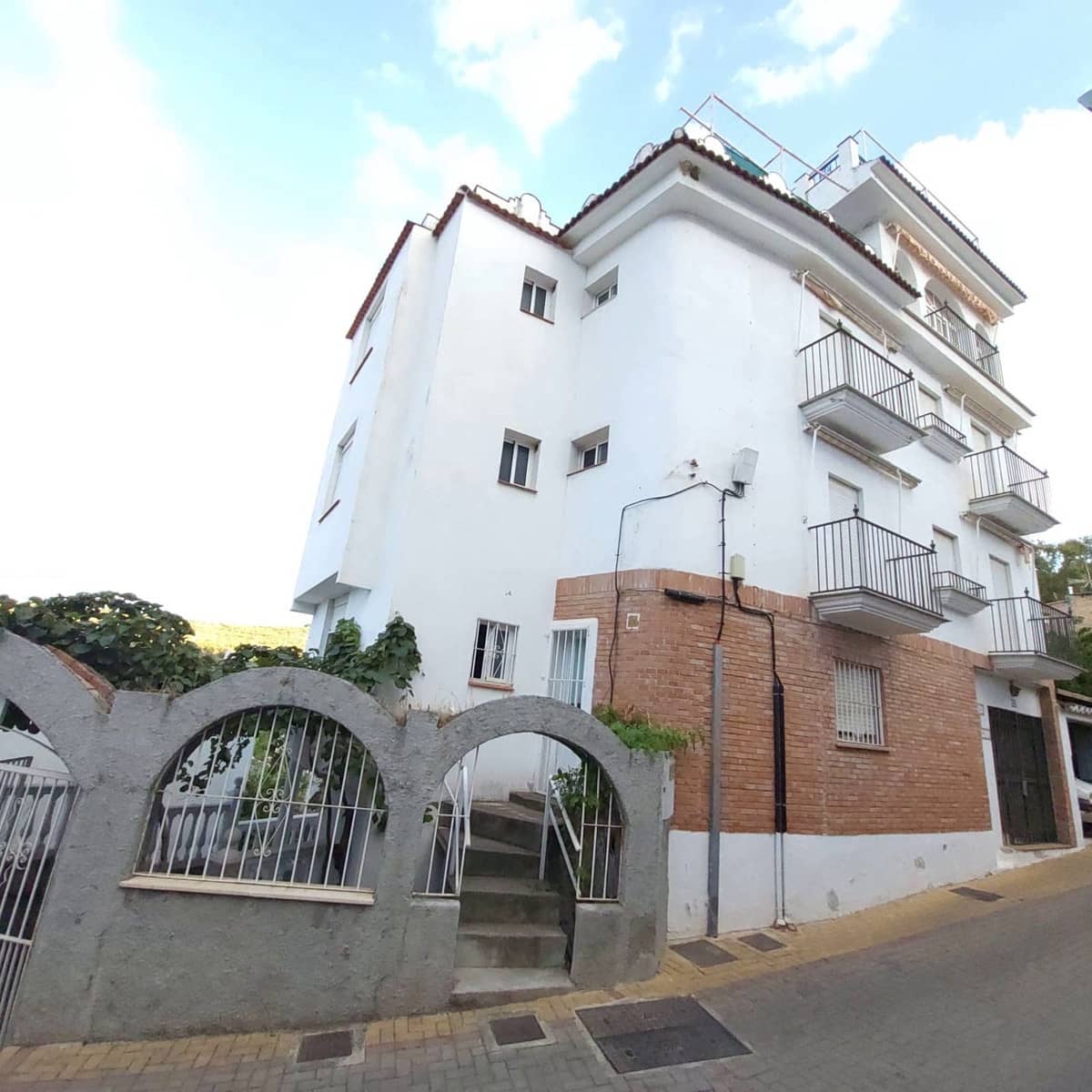 22 soveværelse Hotel til salg i Tolox med garage - € 569.000 (Ref: 8873587)