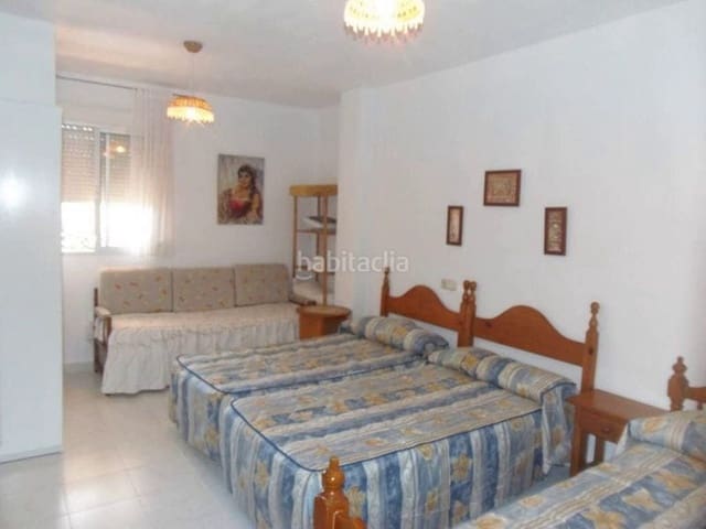 22 quarto Hotel para venda em Tolox com garagem - 569 000 € (Ref: 8873587)