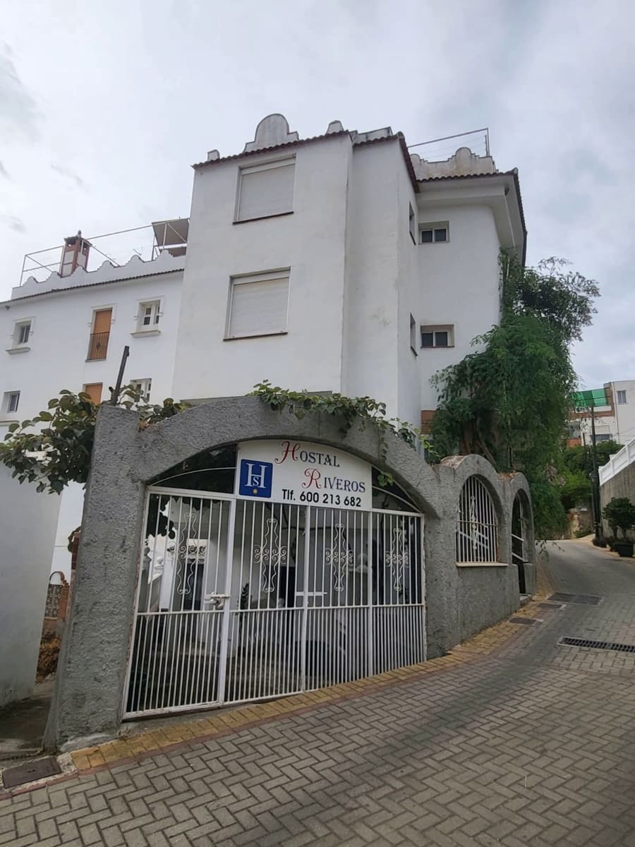 22 soveværelse Hotel til salg i Tolox med garage - € 569.000 (Ref: 8873587)