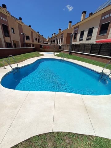 4 soverom Hus til salgs i Churriana, Málaga by med svømmebasseng - € 445 000 (Ref: 8878607)