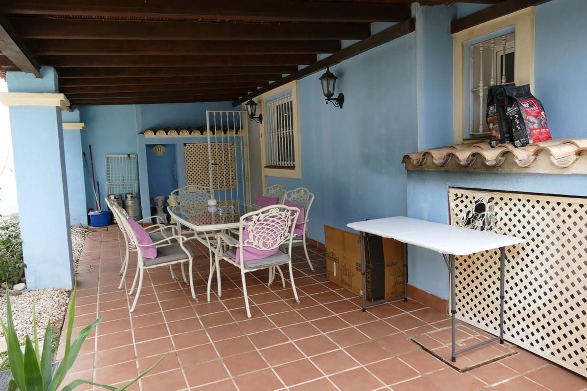 3 quarto Moradia Geminada para venda em Alhaurin Golf com piscina garagem - 460 000 € (Ref: 8897543)