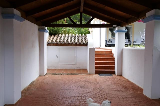 3 makuuhuone Paritalo myytävänä paikassa Alhaurín Golf, Alhaurín el Grande mukana uima-altaan 
autotalli - 460 000 € (Ref: 8897543)