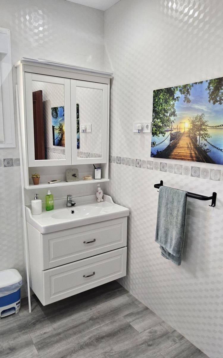 4 makuuhuone Huvila myytävänä paikassa Alhaurin de la Torre mukana uima-altaan 
autotalli - 545 000 € (Ref: 8971137)