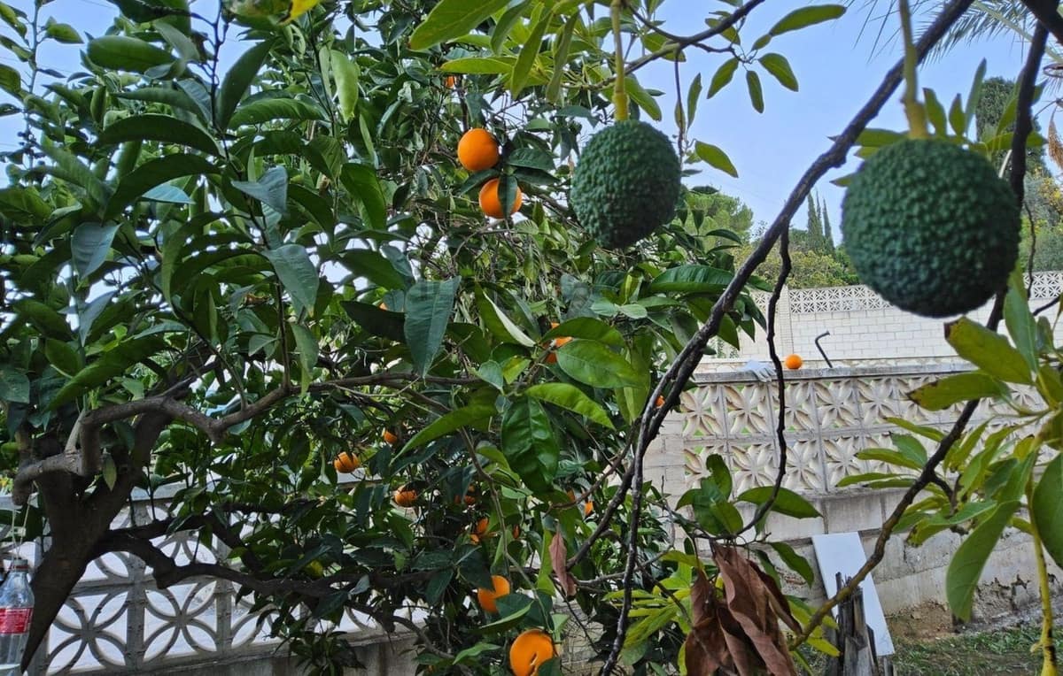 4 makuuhuone Huvila myytävänä paikassa Alhaurin de la Torre mukana uima-altaan 
autotalli - 545 000 € (Ref: 8971137)