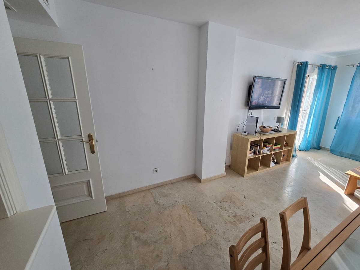 2 soverom Leilighet til salgs i Mijas Golf med svømmebasseng garasje - € 395 000 (Ref: 8989823)