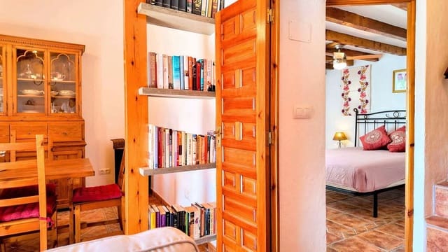 3 quarto Quinta/Casa Rural para venda em Almogía com piscina garagem - 369 000 € (Ref: 8990073)