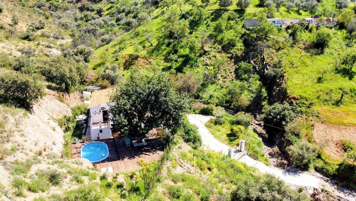 3 quarto Quinta/Casa Rural para venda em Almogia com piscina garagem - 369 000 € (Ref: 8990073)