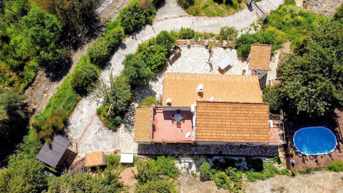 3 camera da letto Finca/Casa di Campagna in vendita in Almogia con piscina garage - 369.000 € (Rif: 8990073)