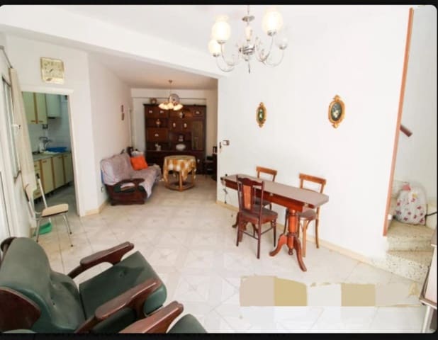 2 bedroom Townhouse for sale in Coín - € 195,000 (Ref: 9027193)