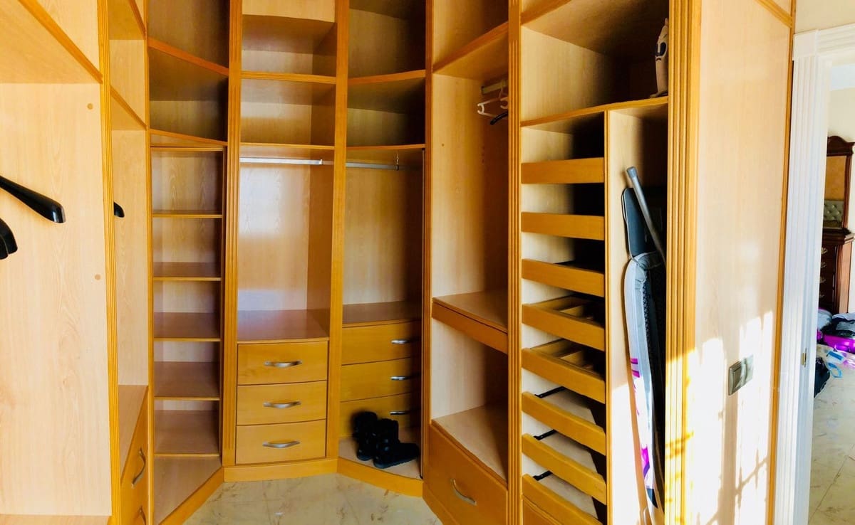 5 soverom Villa til salgs i Antequera med svømmebasseng garasje - € 455 000 (Ref: 9027341)