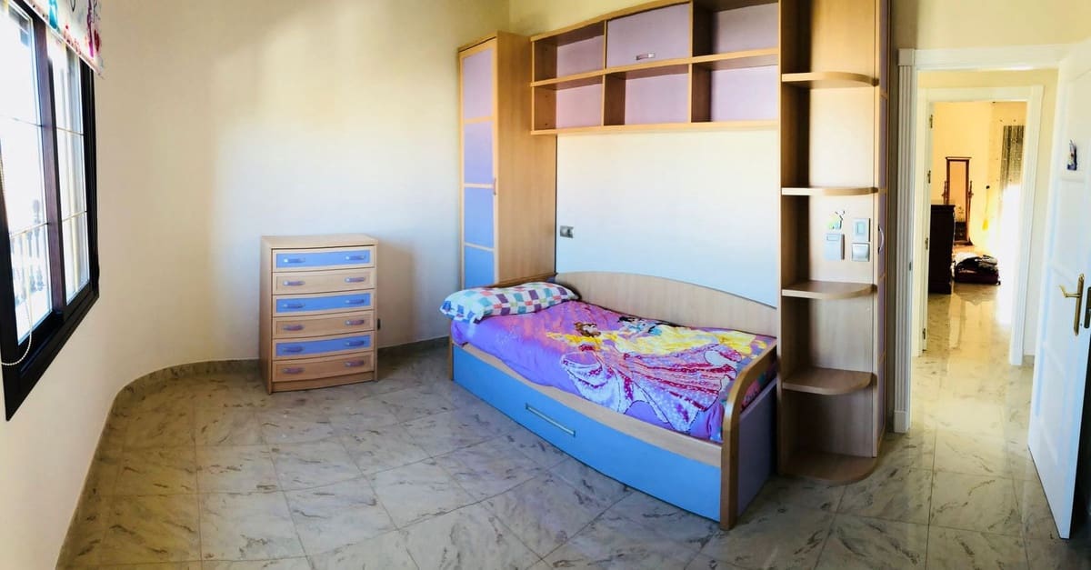 5 soverom Villa til salgs i Antequera med svømmebasseng garasje - € 455 000 (Ref: 9027341)