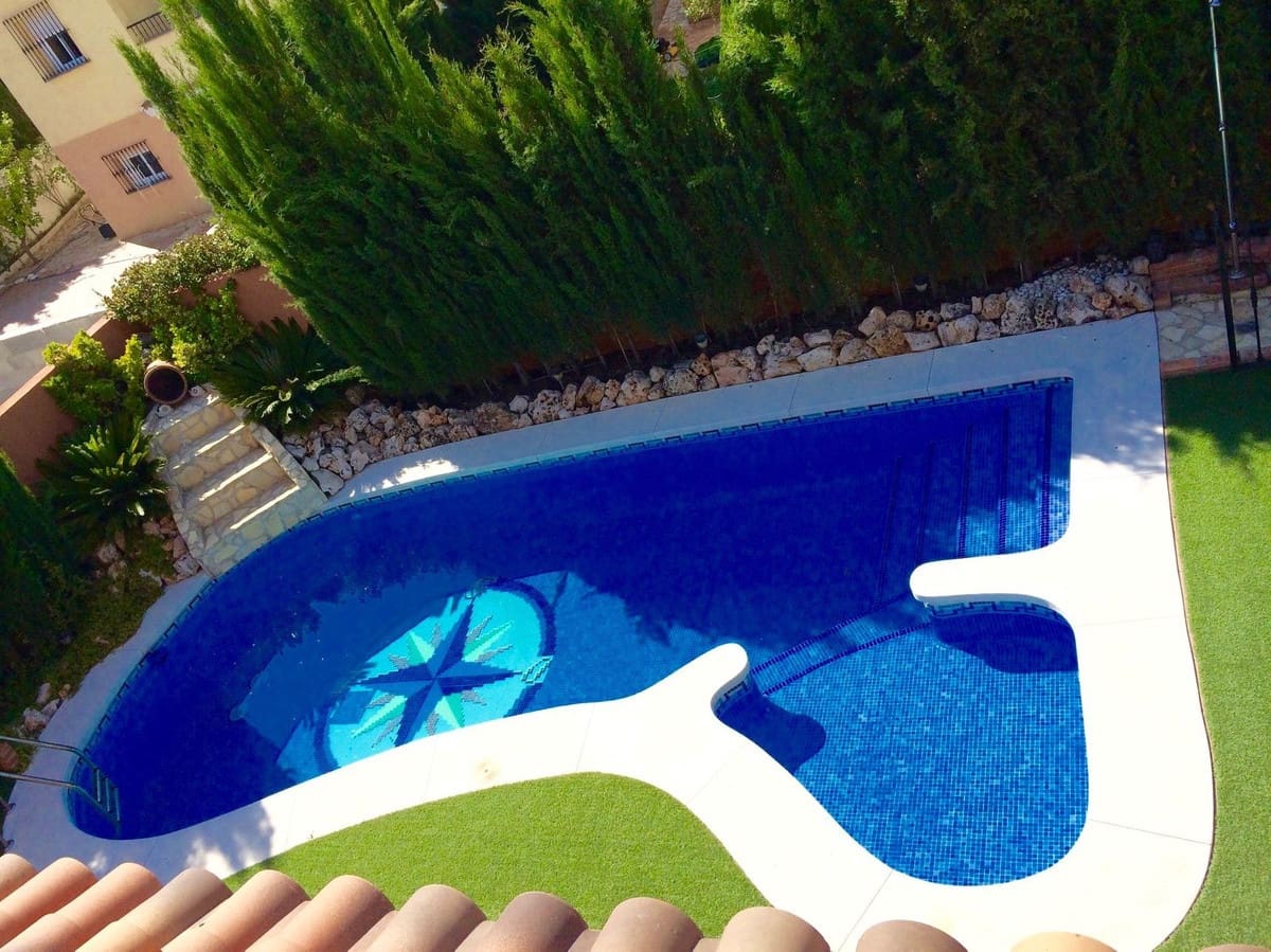 5 Zimmer Villa zu verkaufen in Antequera mit Pool Garage - 455.000 € (Ref: 9027341)