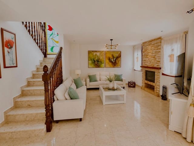 5 soveværelse Villa til salg i Antequera med swimmingpool garage - € 515.000 (Ref: 9027341)