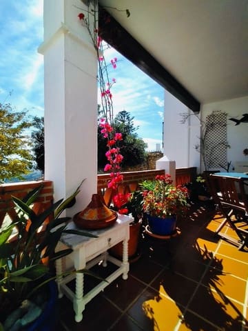 Apartamento de 2 habitaciones en Mijas en venta con piscina garaje - 365.000 € (Ref: 9027342)