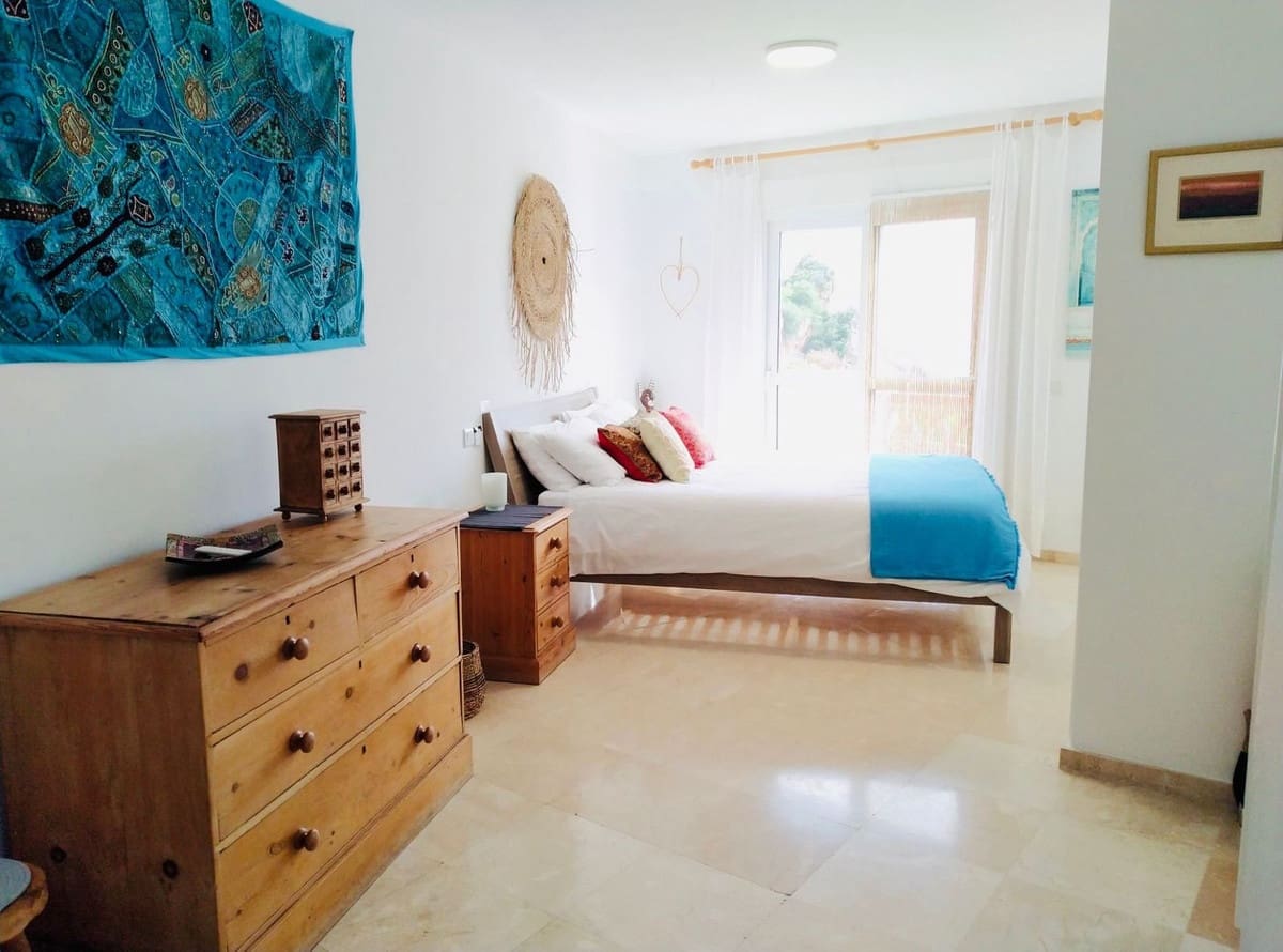 Apartamento de 2 habitaciones en Mijas en venta con piscina garaje - 365.000 € (Ref: 9027342)