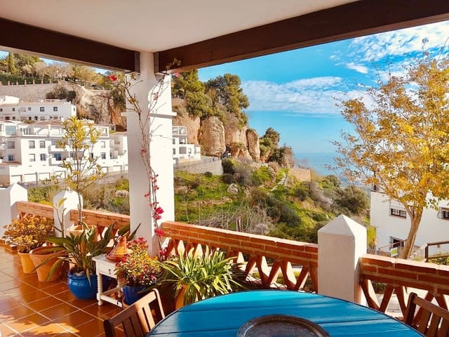 2 bedroom Apartment for sale in Mijas with pool garage - € 365,000 (Ref: 9027342)