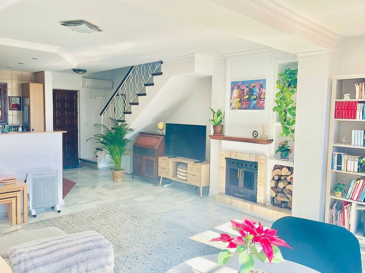 2 sypialnia Dom na sprzedaż w Mijas z basenem - 335 000 € (Ref: 9027343)