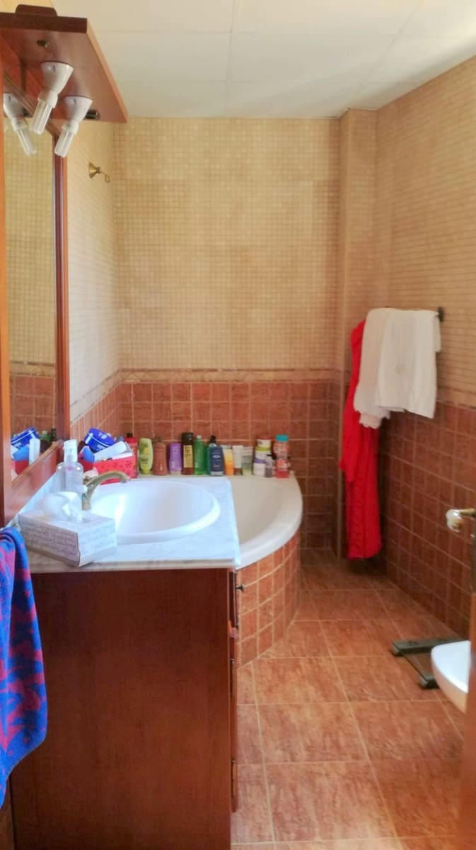 6 soveværelse Villa til salg i Estacion de Cartama med garage - € 735.000 (Ref: 9058212)