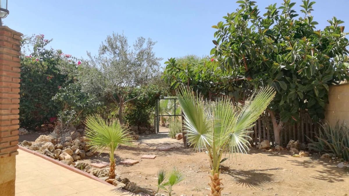 6 soveværelse Villa til salg i Estacion de Cartama med garage - € 735.000 (Ref: 9058212)