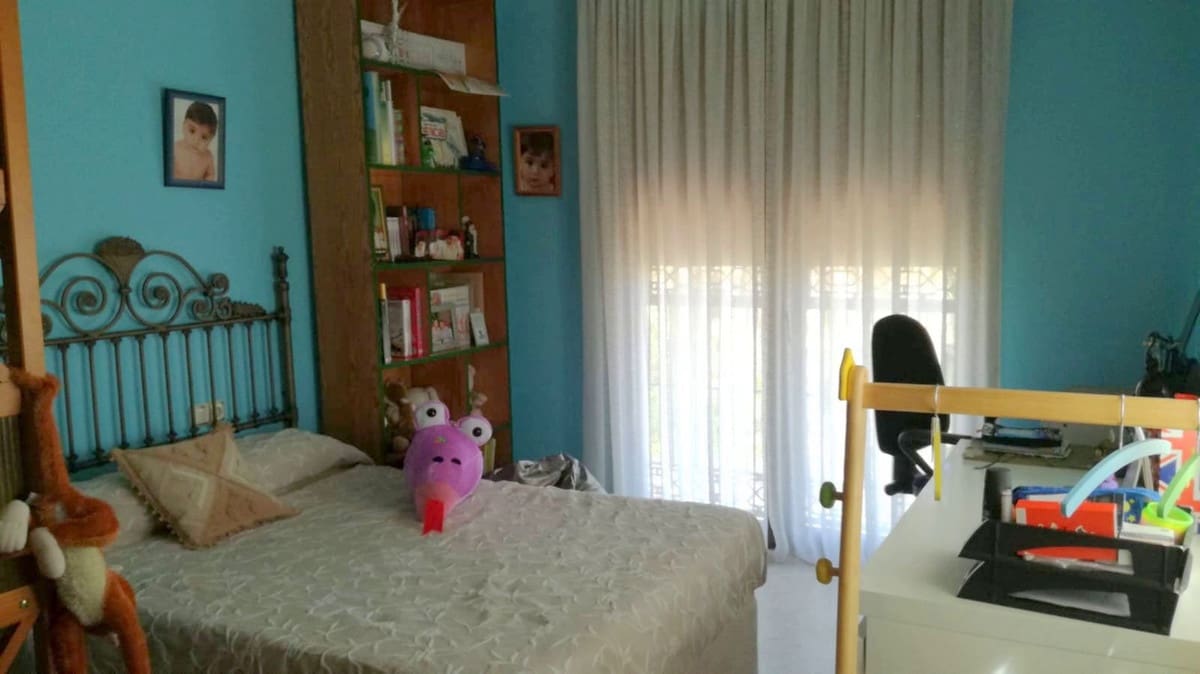 6 quarto Moradia para venda em Estacion de Cartama com garagem - 735 000 € (Ref: 9058212)